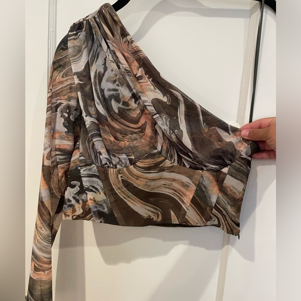 Zara One-Shoulder Abstract Print Top